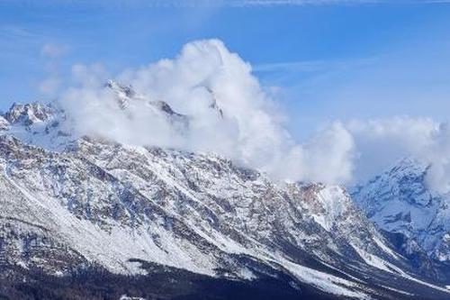 Body of missing Chinese PhD student found in Italian avalanche area