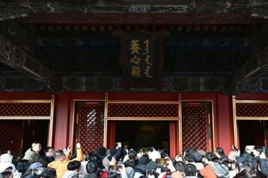 China's Qingming holiday sees 845 million trips amid spring travel boom