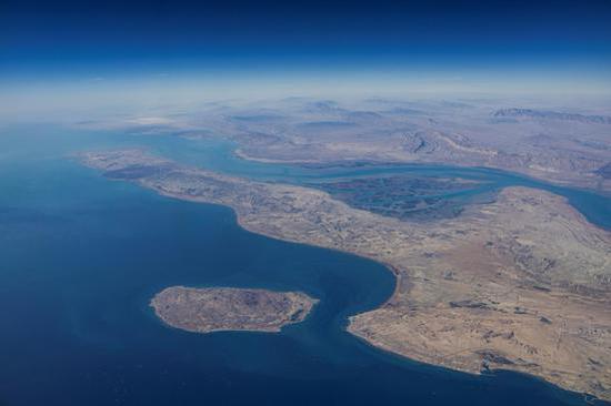 IRGC warns Israel as strikes on Lebanon continue despite U.S.-Iran truce