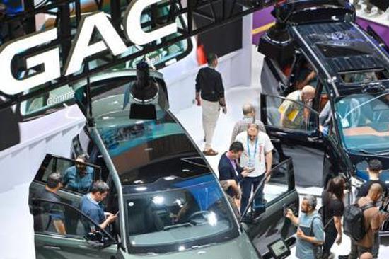 China's independent industrial chain boosts EV sector