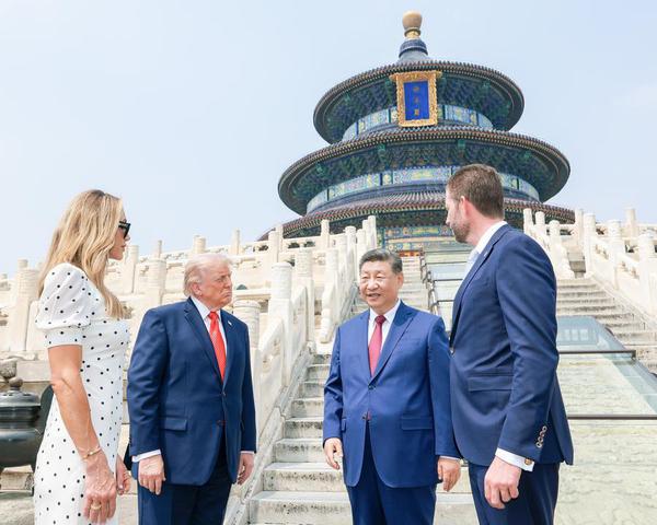 Chinese President Xi Jinping and U.S. President Donald Trump visit the Temple of Heaven in Beijing, capital of China, May 14, 2026. (Xinhua/Liu Bin)