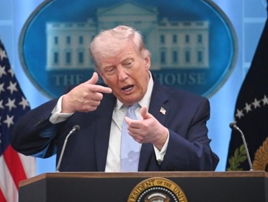 U.S. strikes Iran after Trump denies deal on Strait of Hormuz