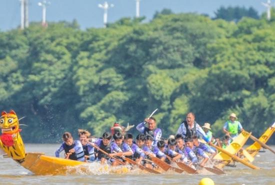 Beijing rolls out cultural events for Dragon Boat Festival
