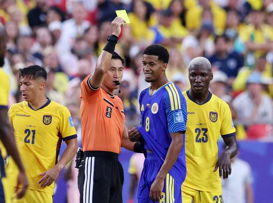 Chinese referees take World Cup stage