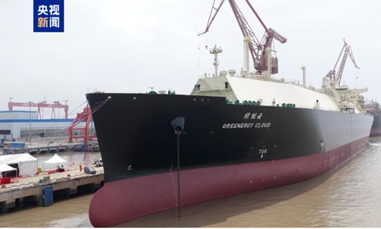 China delivers two domestically designed and built 174,000-cubic-meter liquefied natural gas (LNG) carriers, June 30, 2026. (Screenshot from a report by China Media Group)