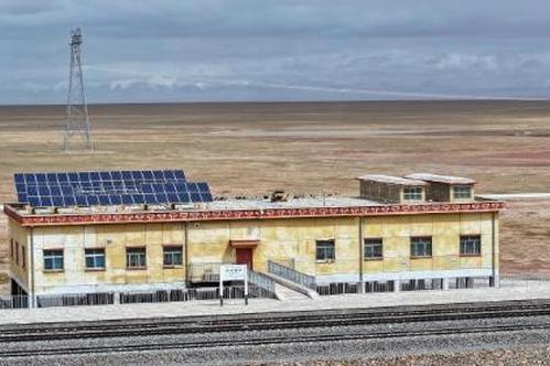 An 8.8-kilometer detour: Qinghai-Xizang Railway's tender tribute to plateau wildlife