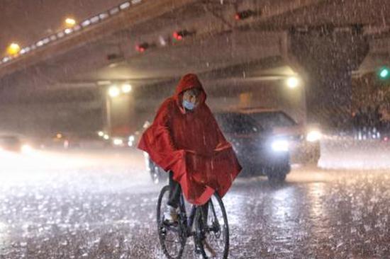 Beijing issues its first citywide hail warning of the year 2026