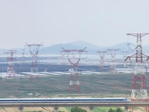 China's annual power use surpasses 10 trillion kWh in 2025