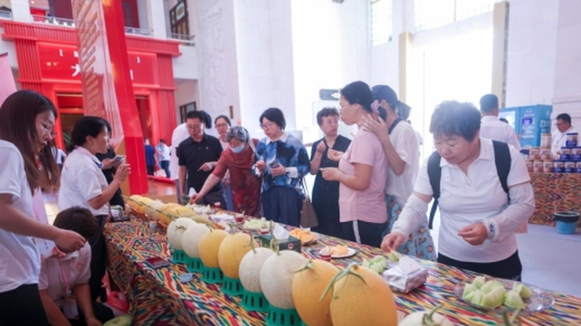 China to strengthen pricing law amid crackdown on unfair competition