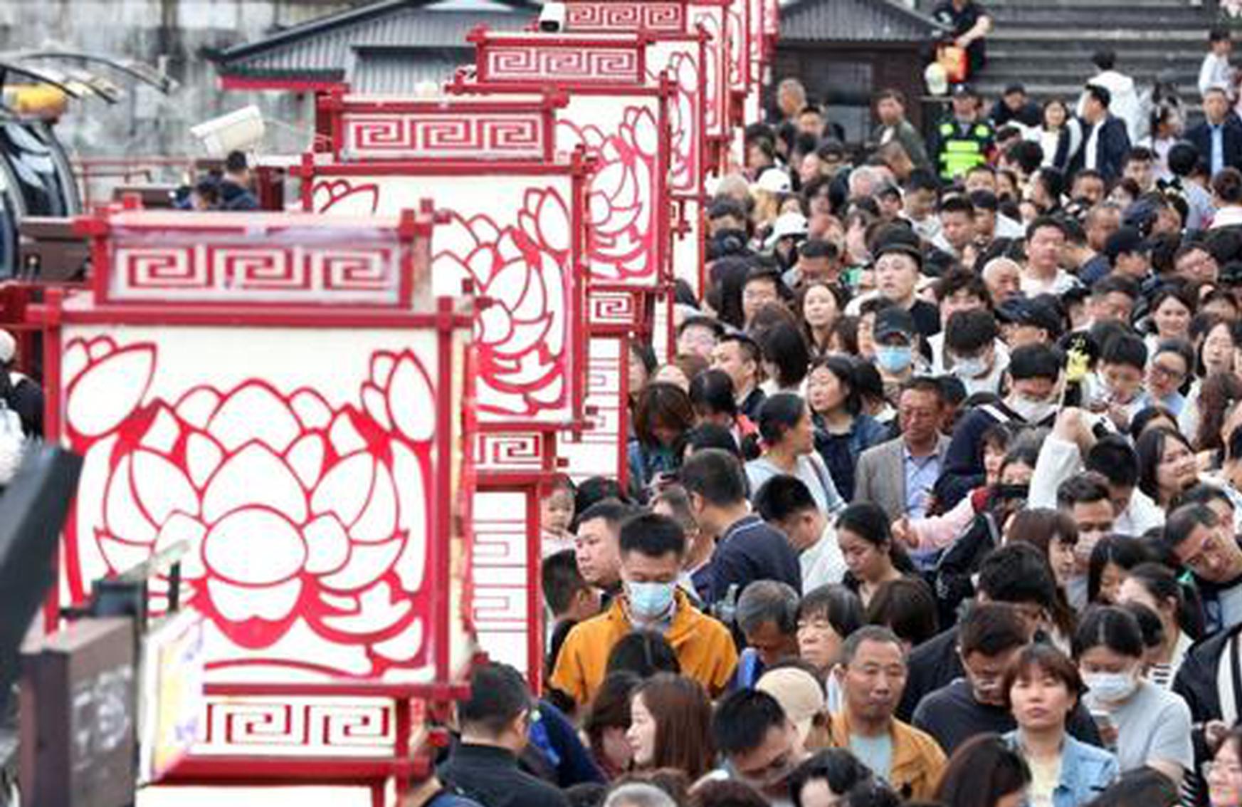 IMF cuts global growth forecast, raises China outlook