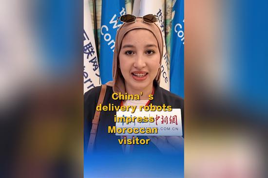 China's delivery robots impress Moroccan visitor