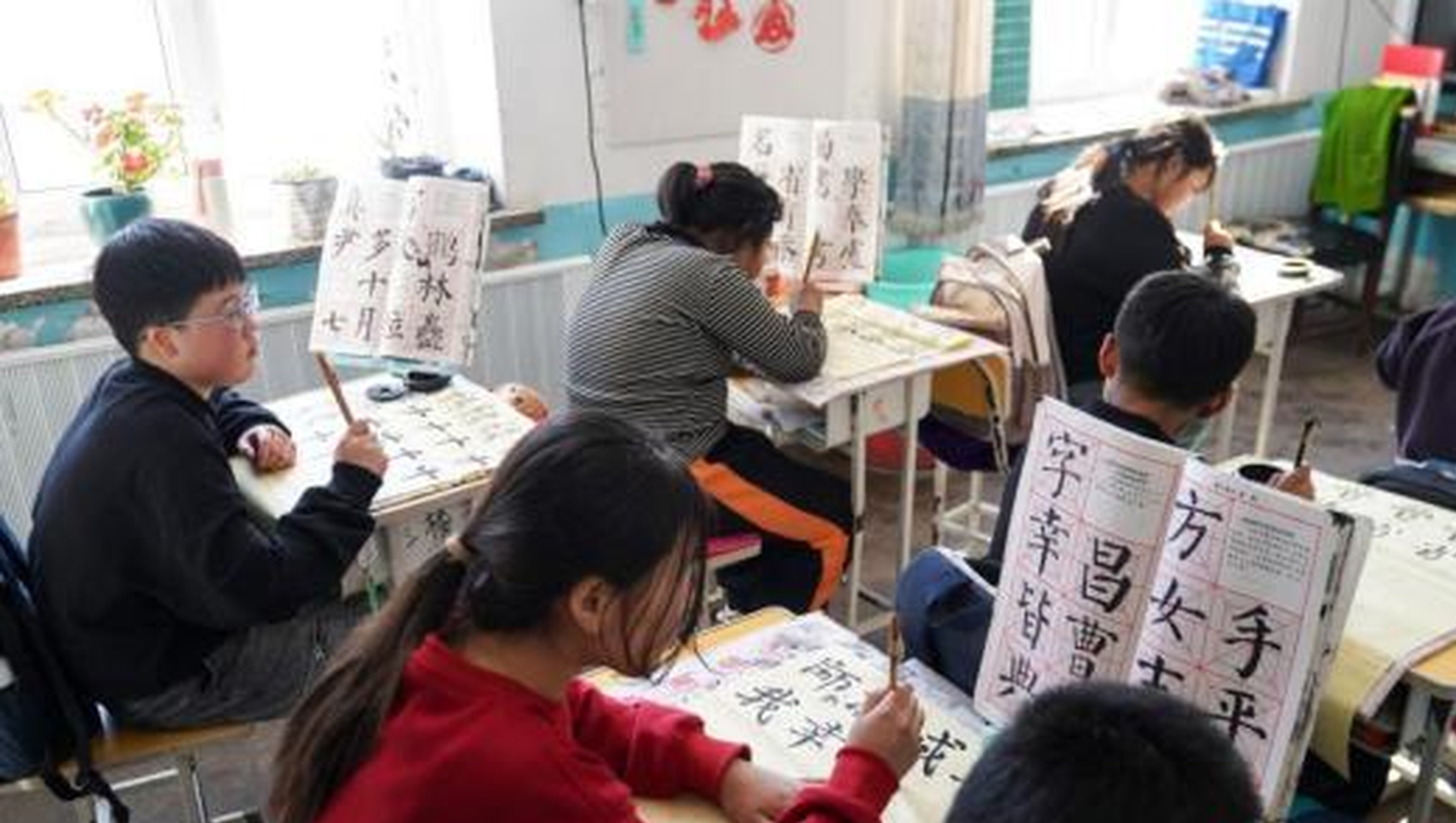 Student aid recipients in China reach 160 mln in 2025