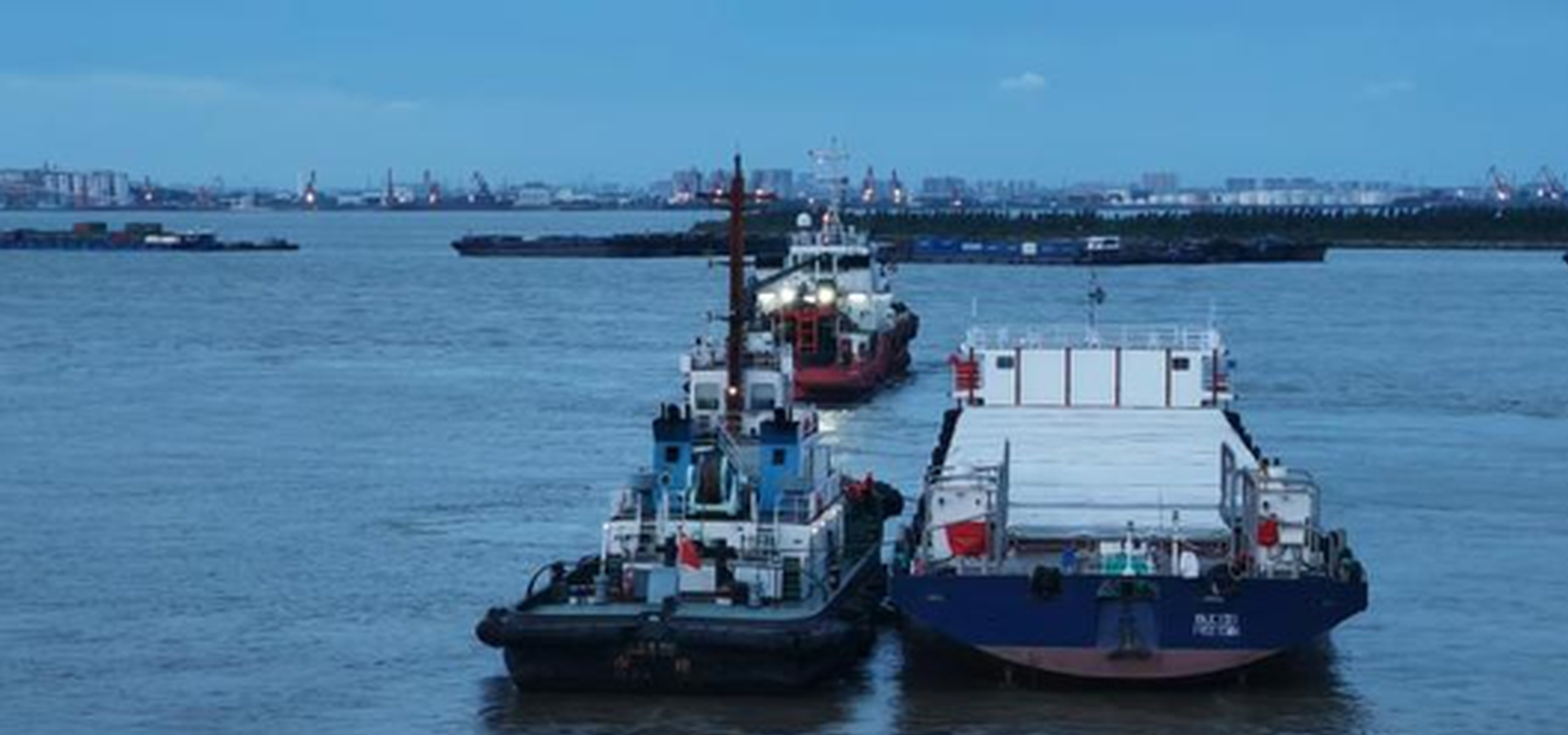 China's first domestically built pure-electric export container vessel sets sail