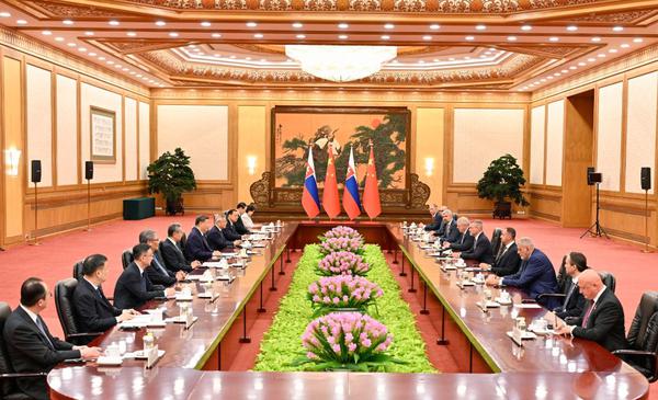 Chinese President Xi Jinping holds talks with Slovak President Peter Pellegrini, who is on a state visit to China, at the Great Hall of the People in Beijing, capital of China, July 28, 2026. (Xinhua/Yin Bogu)