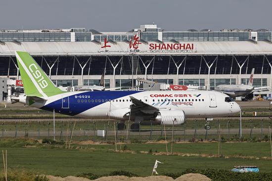 China's C919 high-altitude jet completes test flight