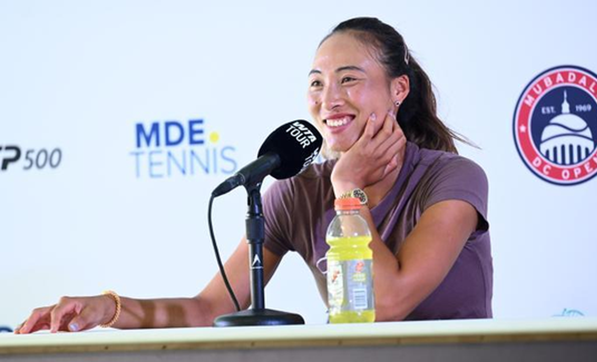 Zheng Qinwen defeated by Alex Eala in first round at WTA Washington Open