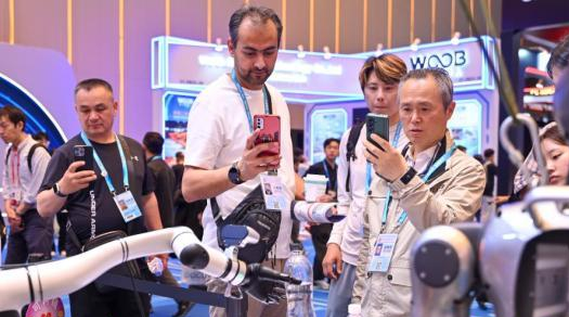 China's IP royalty exports surge 64.9 pct in first five months