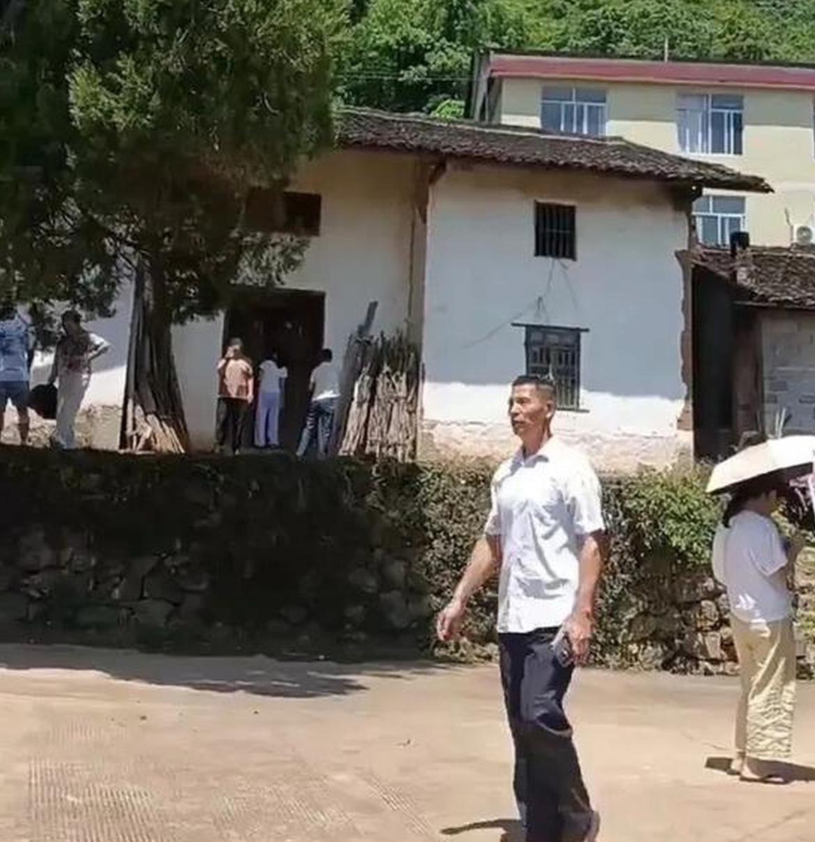 Fields Medalist Wang Hong's childhood home becomes unexpected tourist spot​