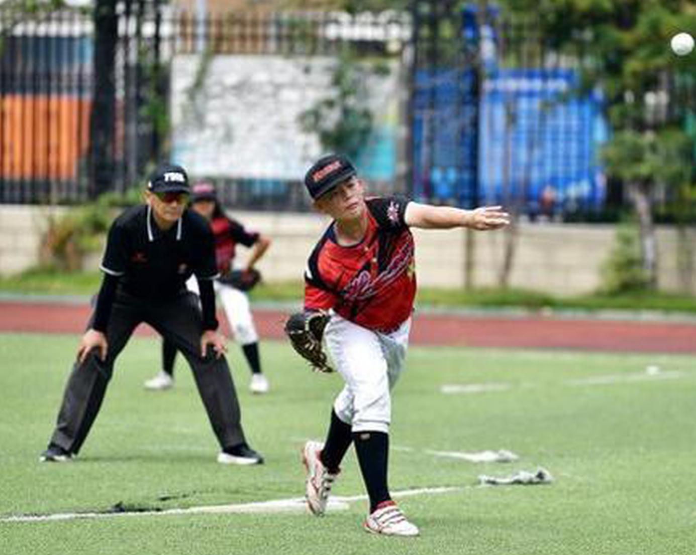 Fuzhou hosts Cross-Strait Youth Baseball Exchange Camp