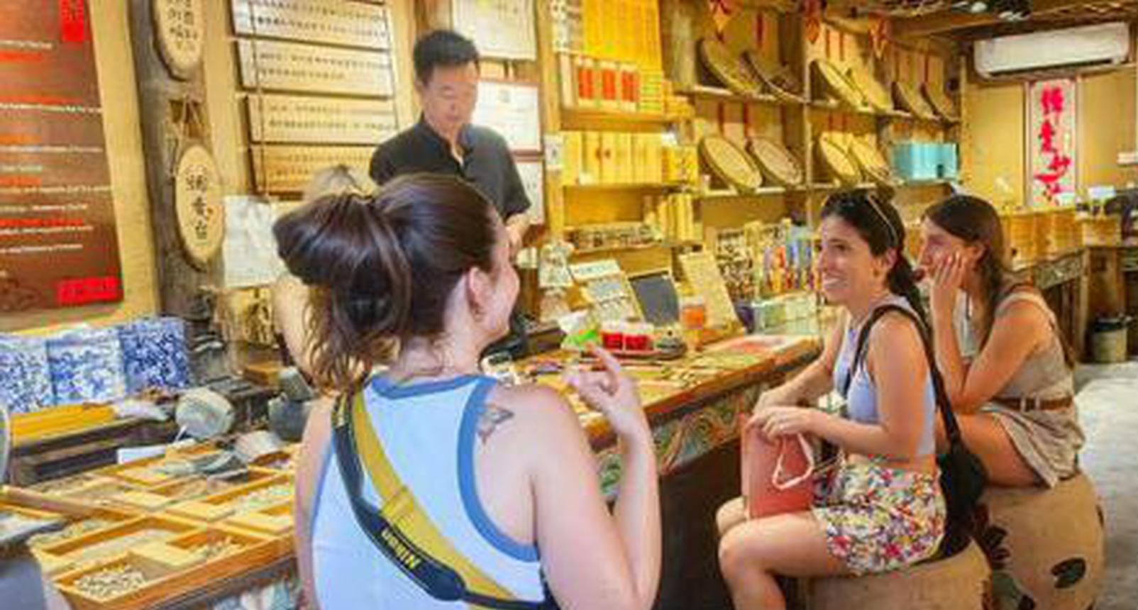 Hunan's Xiangxi draws global travelers amid tourism boom