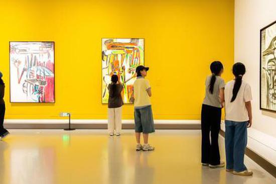 Venezuelan artist Osvaldo Vegas's retrospective held at Guangdong Art Museum