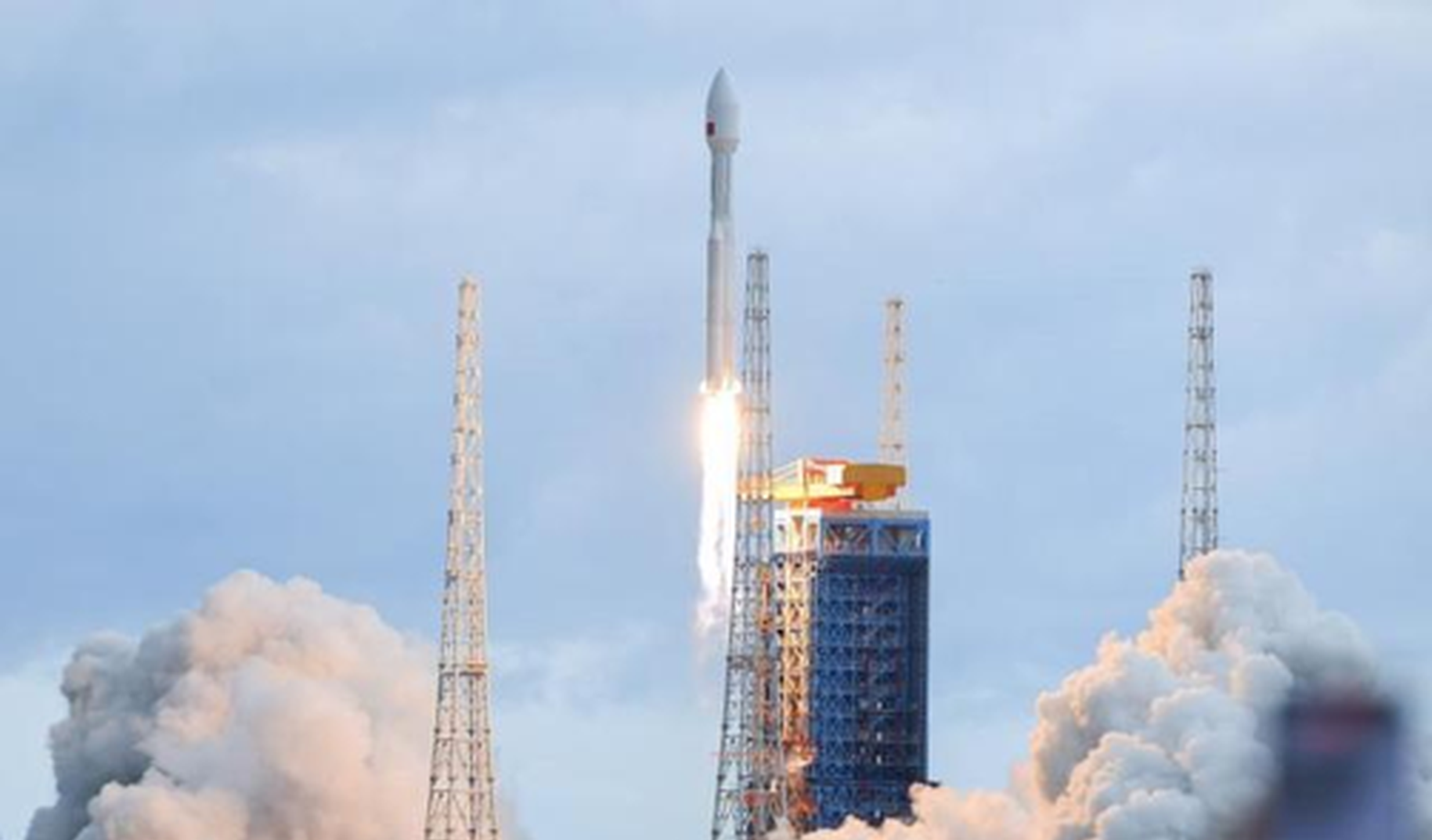 China's Long March-12 rocket successfully launches new internet satellite group