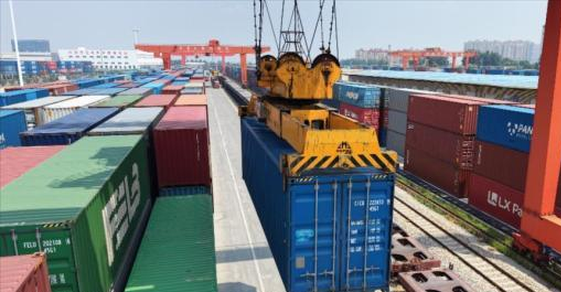 Yangtze River Delta launches multimodal express freight routes to Beijing-Tianjin-Hebei region
