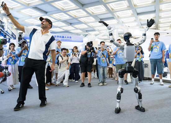 2026 World Robot Conference opens in Beijing
