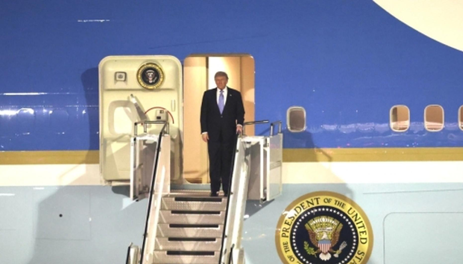 Trump threatens 'most crushing' economic warfare, accuses Iran of failing to make deal
