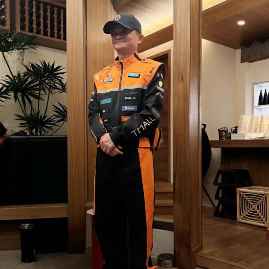 Chinese food delivery riders' uniform wins gold at French Design Awards