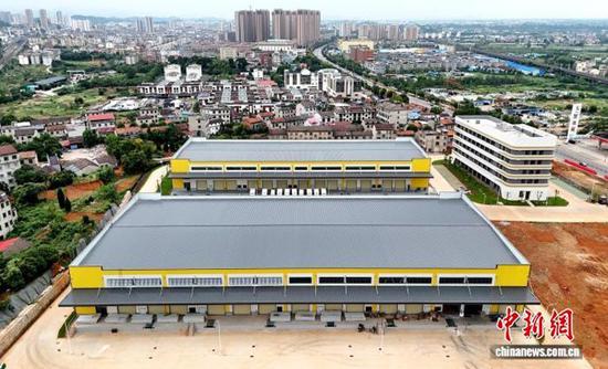 Central Chinese city accelerates development of modern service industry cluster