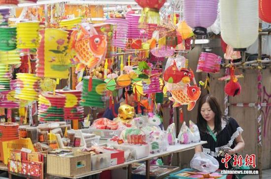 Hong Kong's overall CPI rises 1.7% in August