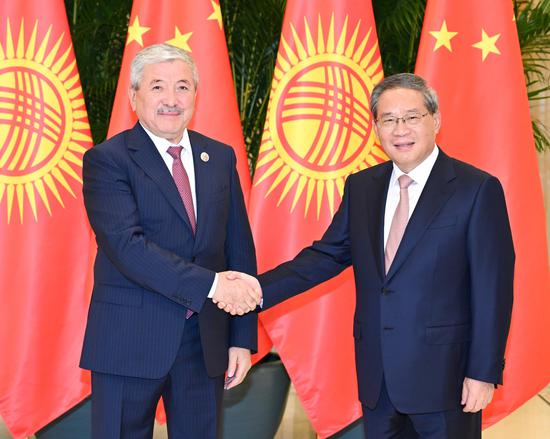 Chinese premier meets Kyrgyz cabinet chief