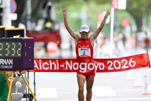 Shi Shengji, Yang Liujing win half marathon race walk golds for China at Asian Games