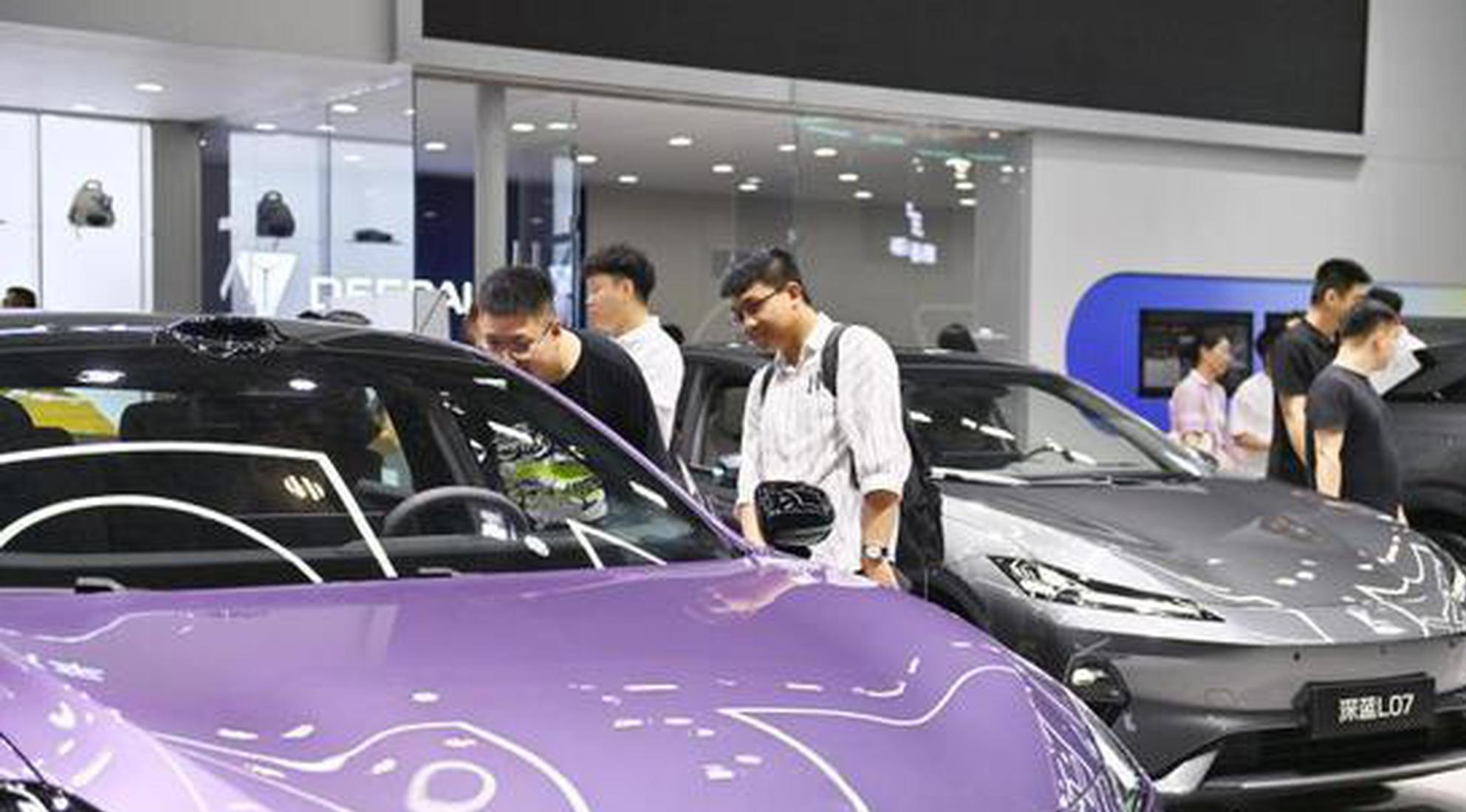 Chinese EVs ramp up European presence, eye long-term growth