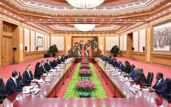 Xi proposes principles for constructive participation in settling Africa's hotspot issues