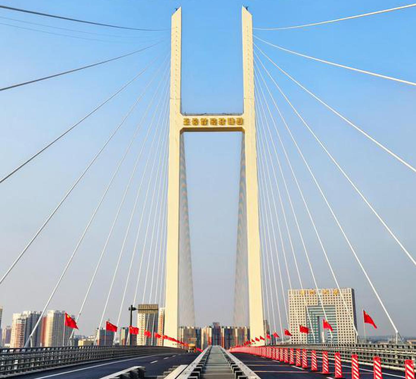 New bridge opens over China-DPRK border river