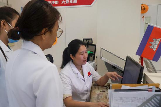 Traditional Chinese Medicine benefits Cambodian communities