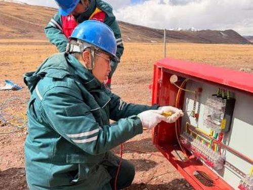 Power fully restored in quake-hit zone in Xizang