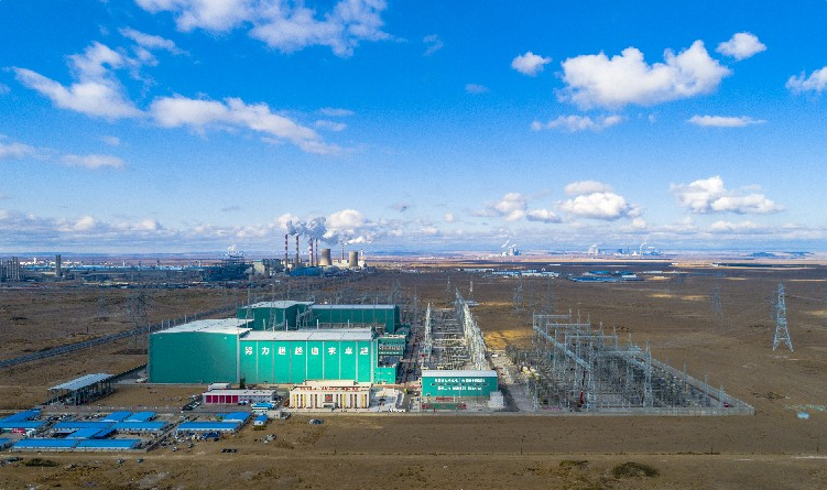 ±1100千伏昌吉换流站航拍。周欢 摄