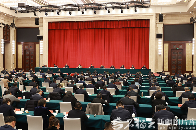 1月7日，自治区党委全面依法治疆工作会议召开，自治区党委书记陈小江出席会议并讲话。天山网-新疆日报记者 崔志坚摄