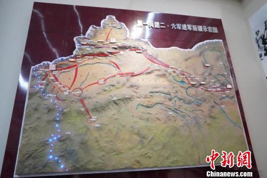 中国人民解放军第一兵团二、六军进军新疆示意图。 刘湃 摄