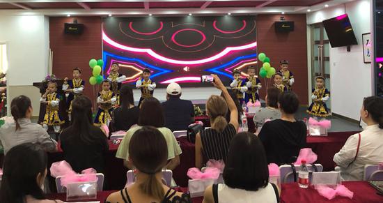新疆少儿舞蹈联盟启动仪式在乌鲁木齐举行