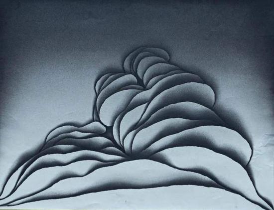 Jarek Grulkowski 雅雷克·格魯科夫斯基（波蘭）《穿過云層的橫截面》紙質 50cm×65cm