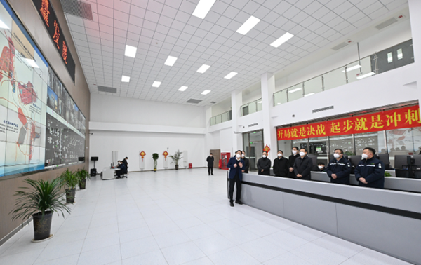 　　1月29日，梁言顺来到宁夏永农生物公司，听取全区重点工业项目建设、宁东储备项目开工和产业转型升级情况汇报。