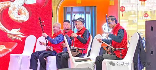 奏乐现场。司文婷 摄 