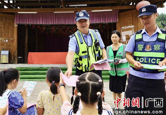 柳州警方 供图