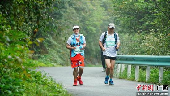 往届猫儿山山景赛，选手在美景中畅跑。主办方供图