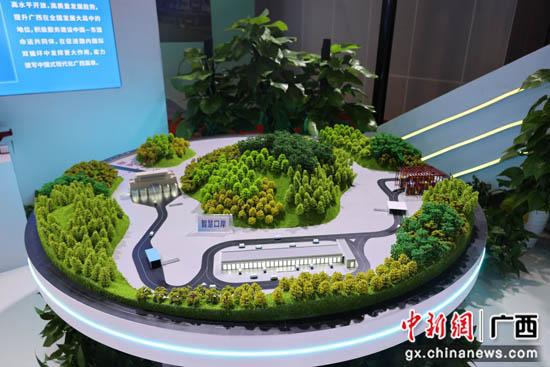 图为中越智慧口岸模型。许丽颖 摄