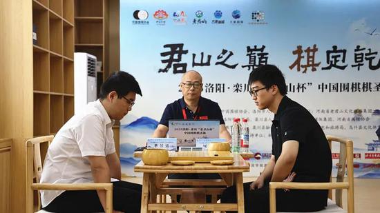 213c52dc5f05221900f8601d7da2efe_副本.jpg